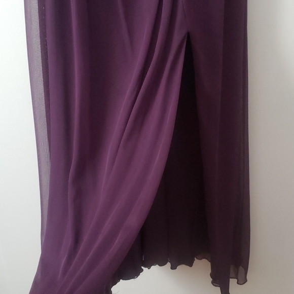 Dress - Picture 3 of 5